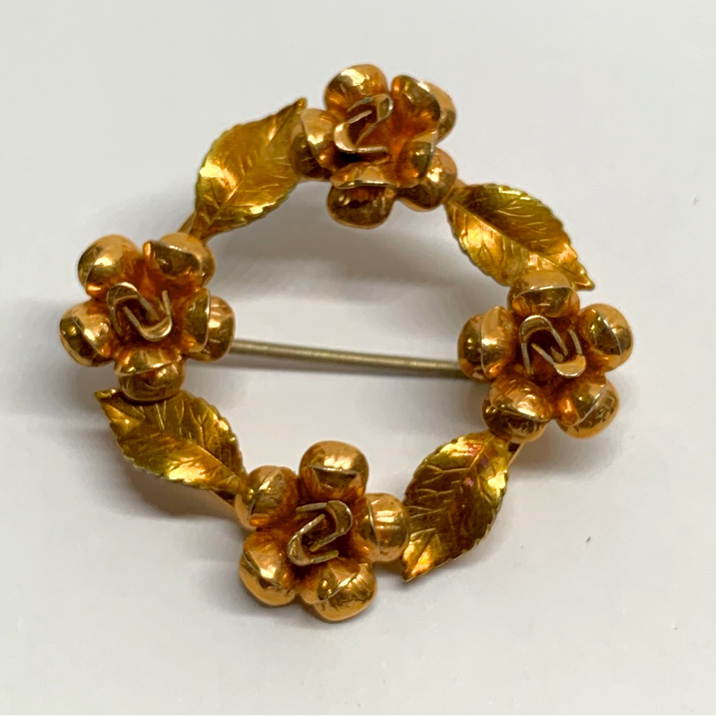 Signed Vintage Krementz Gold Overlay 4 Rose Wreath Brooch
